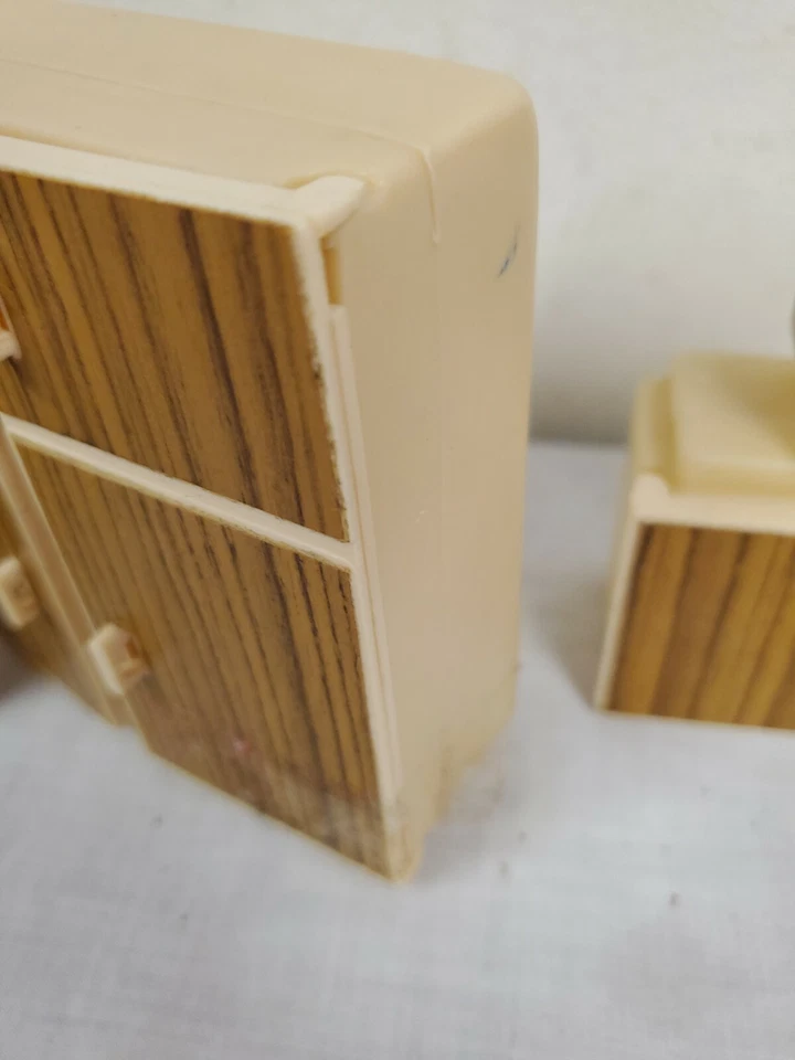 VINTAGE CRAILSHEIMER LUNDBY MODELLA DOLL FURNITURE WALL UNITS - CABINETS - TV Foto 4 de 4