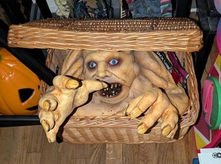 BASKET CASE LIFESIZE BELIAL RUBBER LATEX FIGURE MOVIE PROP REPLICA UNIQUE HORROR