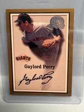 JA4417 2000 Fleer Greats of the Game Gaylord Perry Auto San Francisco Giants