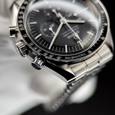 Omega Speedmaster Moonwatch 42mm 310.30.42.50.01.001 - Box & Papers 15