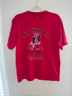 Kenny Chesney 2022 Gillette Stadium No Shoes Nation Red Concert Tee M
