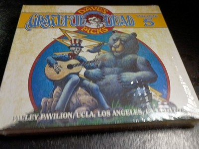 Dave's Picks Vol. 5: Pauley Pavilion, UCLA, Los Angeles, CA 11/17