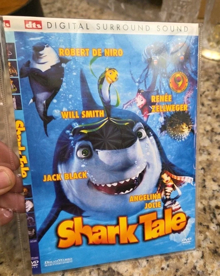 Disney DVDs LOT OF 4-  Maleficent, Shark Tale 101 Dalmations Alice In Wonderland Foto 3 de 4