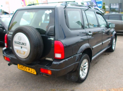 2005 Suzuki Grand Vitara 2.0 TDI XL-7 TD 5STR 5-Door Diesel - Picture 6 of 12