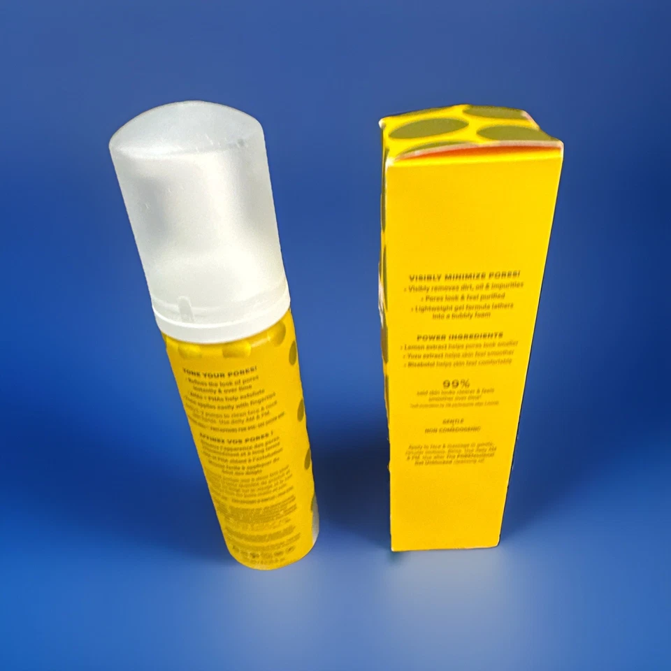 Paquete Benefit Cosmetics-Hoola Mini, Buena Limpieza, Apretado ‘N Tonificado y Estuche Suave Foto 3 de 4