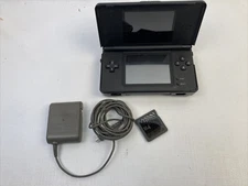 Nintendo DS Lite Console System W/ Charger  & Revolution W/ Games See Pics