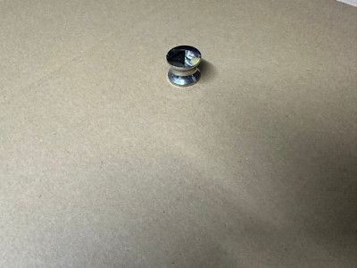 Push Button / Push Lock / Chrome / Polished / Plastic / Camping / Boat /