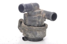 Pompe à eau Volvo V70