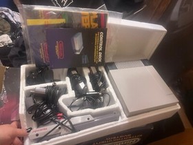 Nintendo Entertainment System NES Action Set CIB Complete in Box - Tested