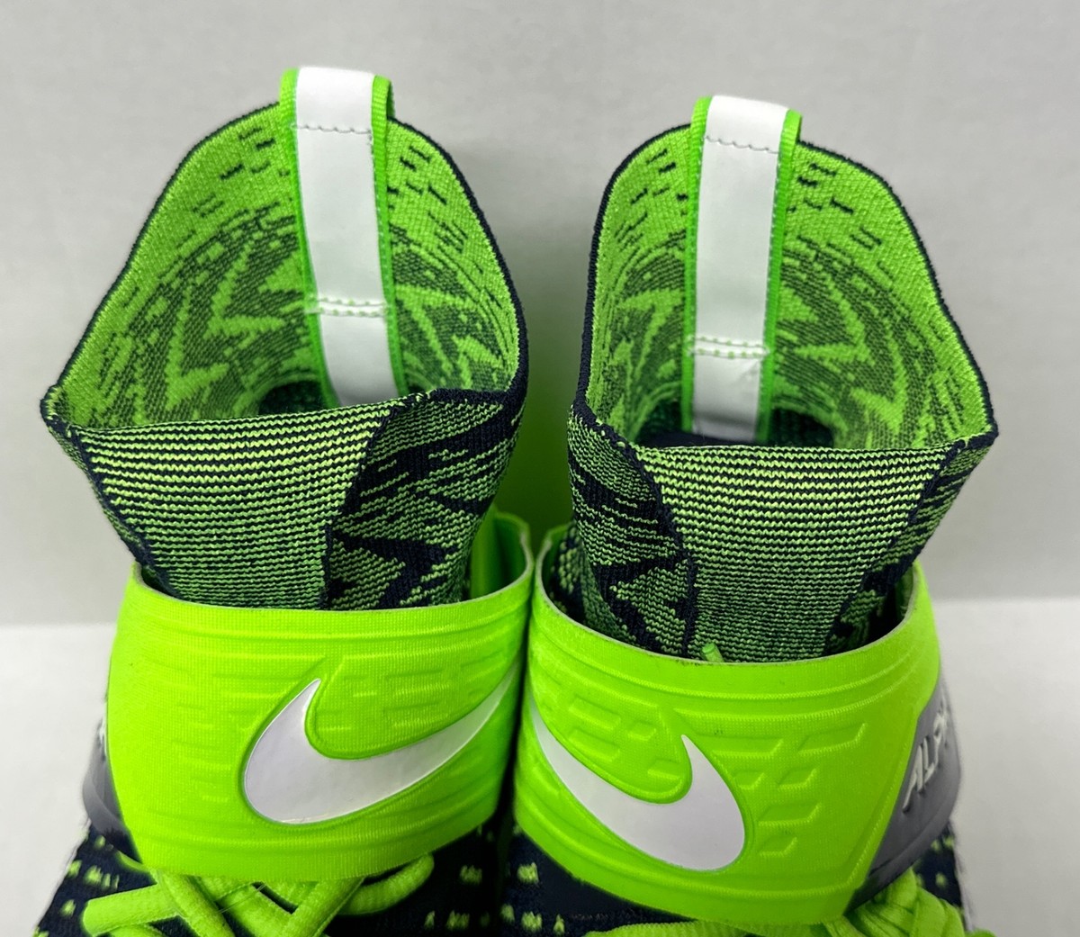 Nike Alpha Menace Elite 2 Football Cleats Seattle Seahawks BV2077-400 Size 11.5 Nike Alpha Menace Elite 2 Football Cleats Seattle Seahawks  main image 2