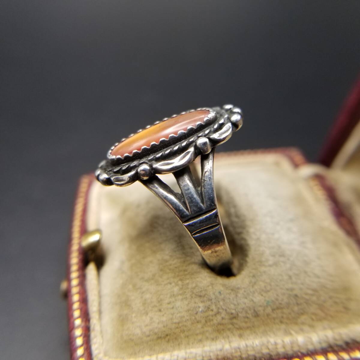 Wheeler Manufacturing Co. オレンジレジン ナバホスタイ Wheeler Manufacturing Co. Orange Resin Navajo Style Vintage