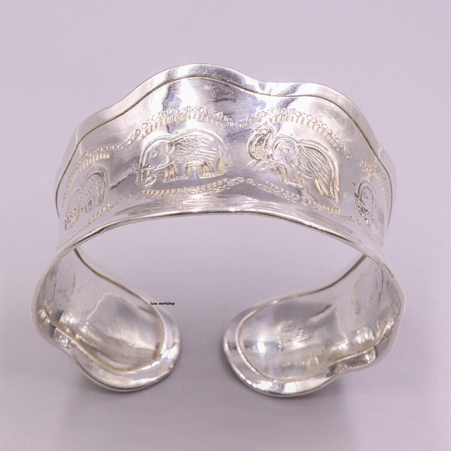 999 Fine Silver Elephant Cuff Bangle with Glossy Finish