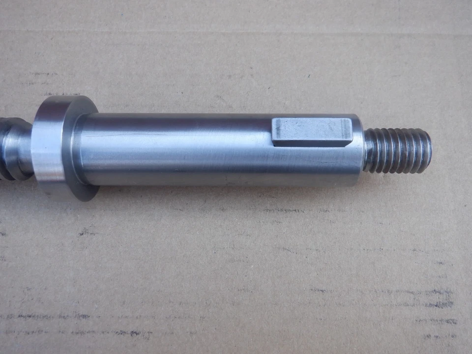 COLCHESTER MASTIFF 1400, CLAUSING 21" LATHE, TAILSTOCK SCREW & NUT No 42449 - Image 3 of 4