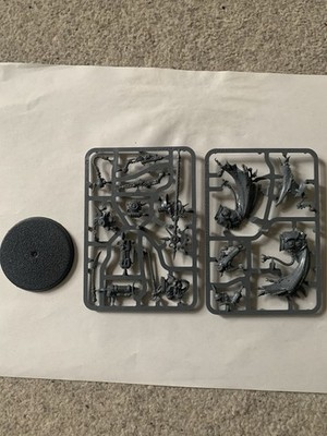 Warhammer 40k Adeptus Mechanicus Tech-Priest Dominus Brandneu auf Anguss