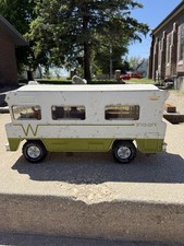 1970s Vintage Tonka Winnebago Indian RV With Accessories Three Dolls And A Dog
