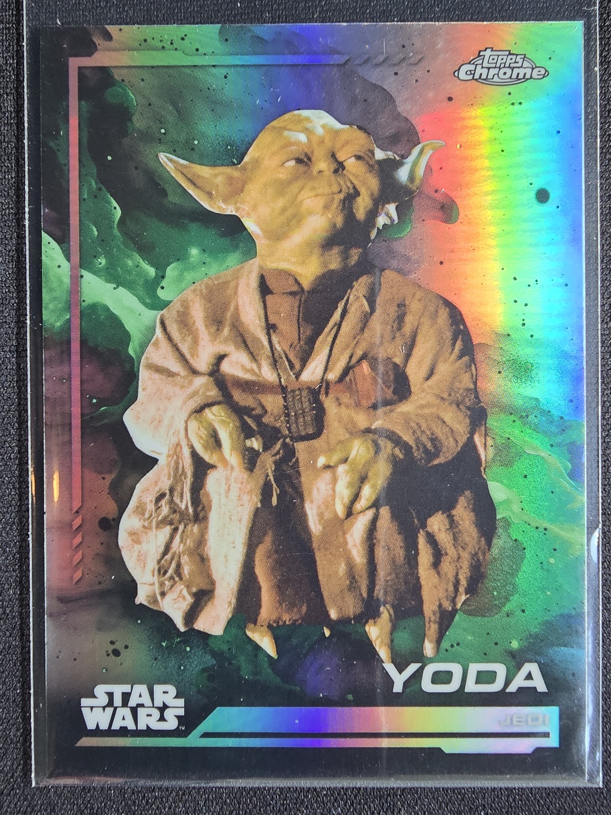 2024 Topps Chrome Star Wars #140 Yoda Rainbow Refractor