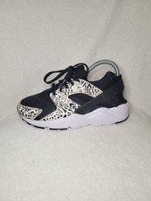 Nike Huarache Run Print GS "Black" Sneakers Sz 6Y Women's Sz 7.5 704943-002 