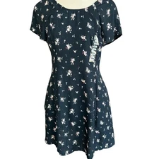 Bobeau Skater Dress Corset Tie Back Floral Short Sleeves Size Small NWT $78