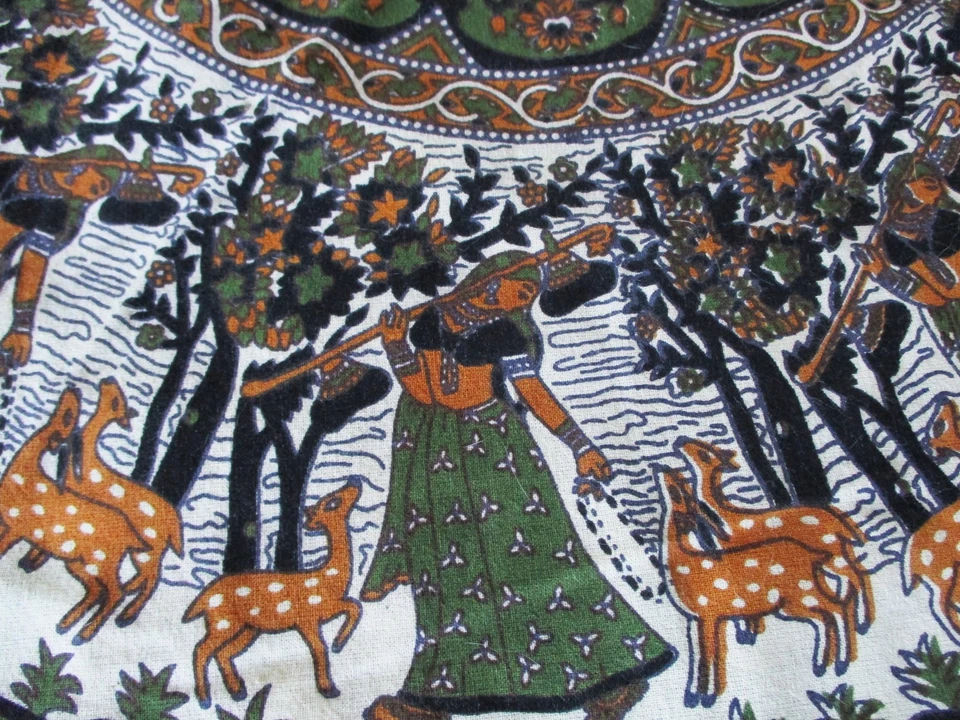 Large Meditation Floor Pillow Cover 47" Round Cotton Green Floral Ladies & Deer - Image 3 of 4