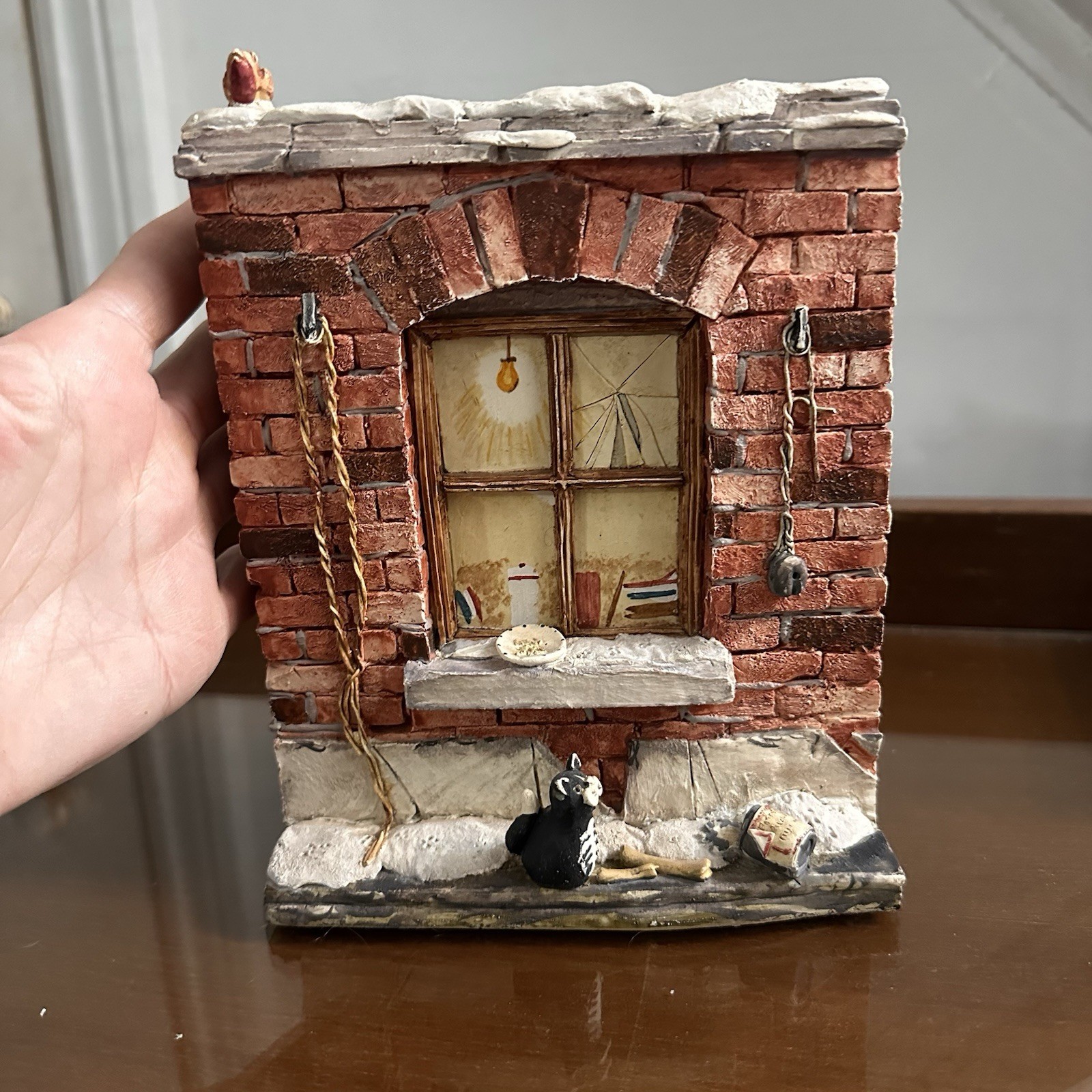 Picture 3 of 12