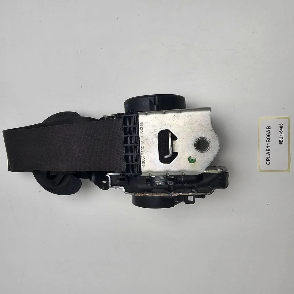 2014-2017 Land Rover Range Rover Sport Left Front Seat Belt CPLA611B09AB - Imagem 2 de 4