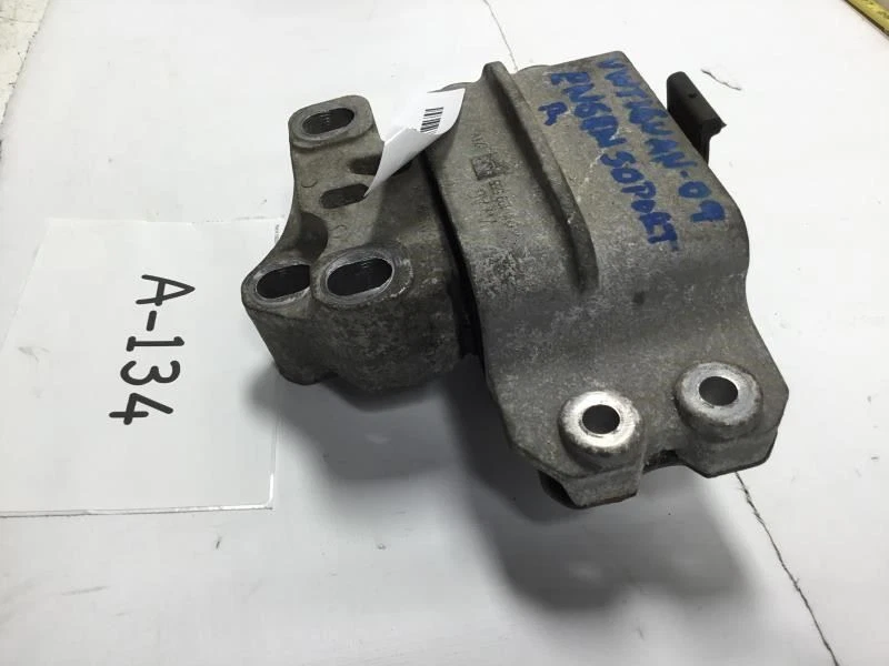 2009 2010 2011 VOLKSWAGEN TIGUAN 2.0 TSI LEFT MANUAL TRANSMISSION MOUNT OEM+ - Image 2 of 4