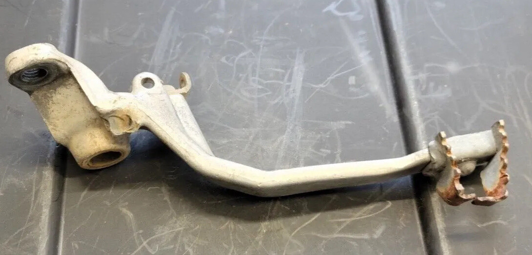 1983 - 1987 YAMAHA YZ 250 490 REAR BRAKE PEDAL 56A-27200-00
