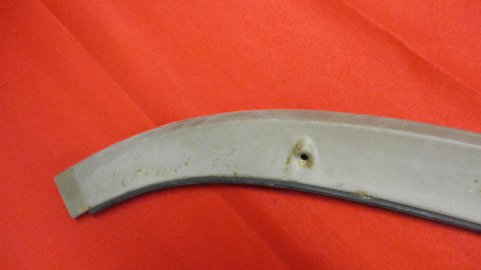 Ford Galaxy y Mercury 1965 1966 parabrisas inferior moldura interior tablero Foto 2 de 4