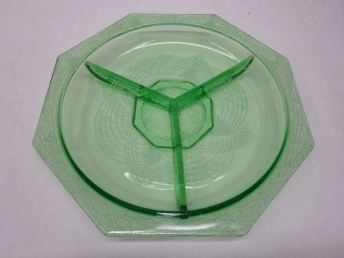 1930s Era Smith Glass Green Depression Divided Dish Romanesque Beaded Arches
