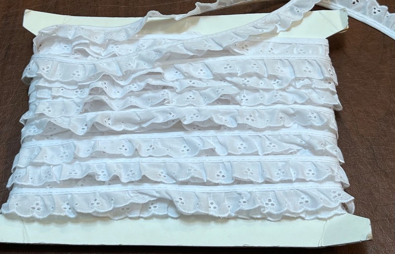 13 YARDS!   Embroidered, Ruffled, & Gathered Cotton Eyelet Trim, 7/8 to 1 inch