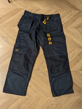 Image of Dewalt Pro Tradesman Cargo Trousers W40 L31 Black DWC26-001 BNWT