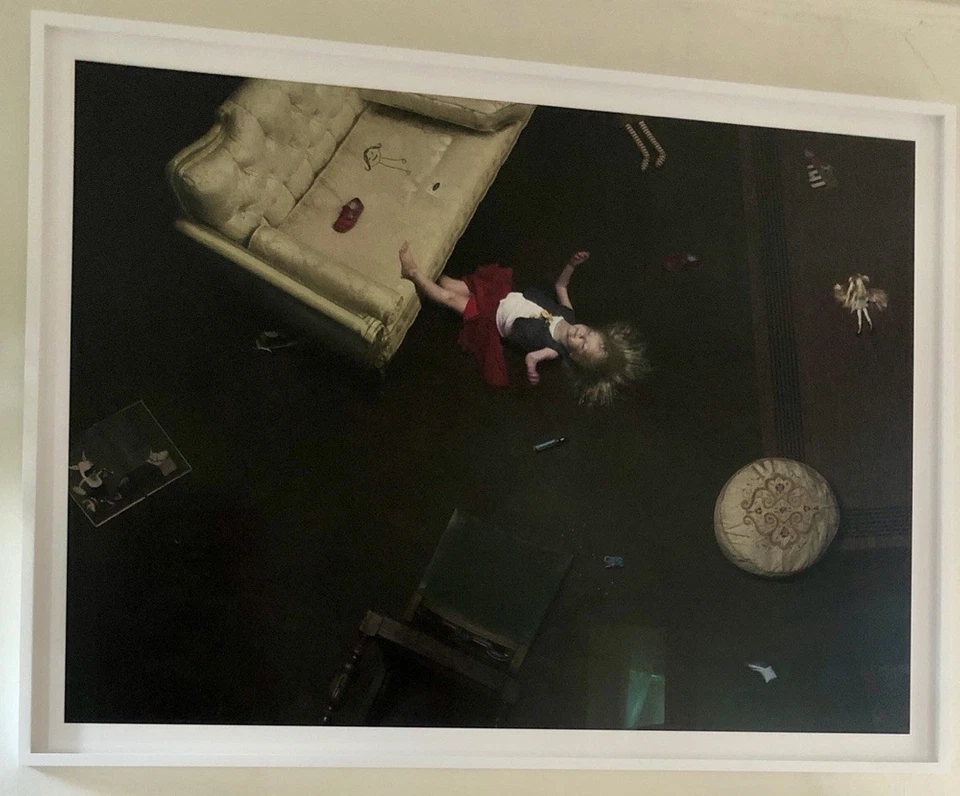 Julie Blackmon: Sharpie 2011 - Image 2 of 4