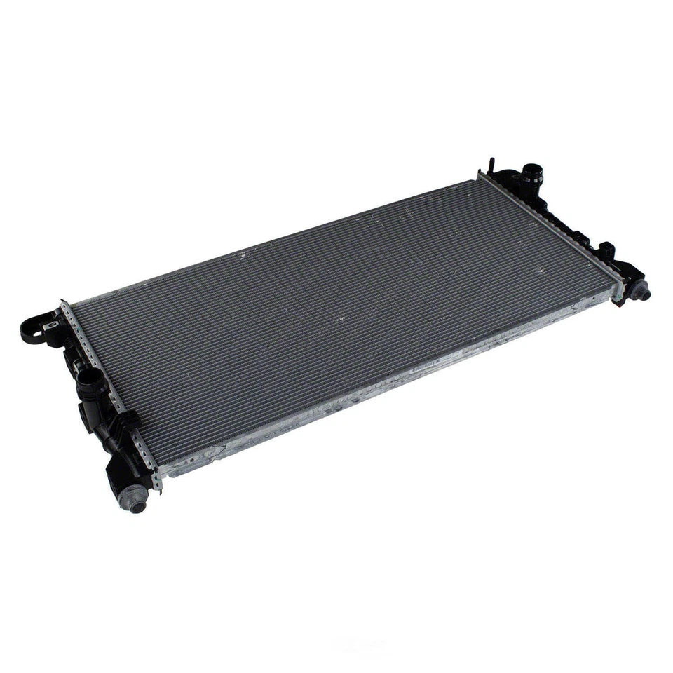 Radiador Motorcraft RAD-260 para Ford Bronco 21-23 Foto 2 de 3