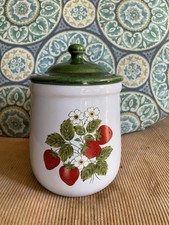 McCOY USA STRAWBERRY CANISTER WITH LID 7-1/2”