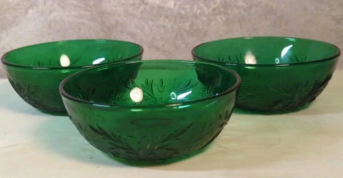 Vtg Anchor Hocking Forest Green Sandwich Glass Berry Bowls Small Bowl Set Of 3