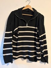 Stradivarius Rippstrickpullover mit Reißvers...