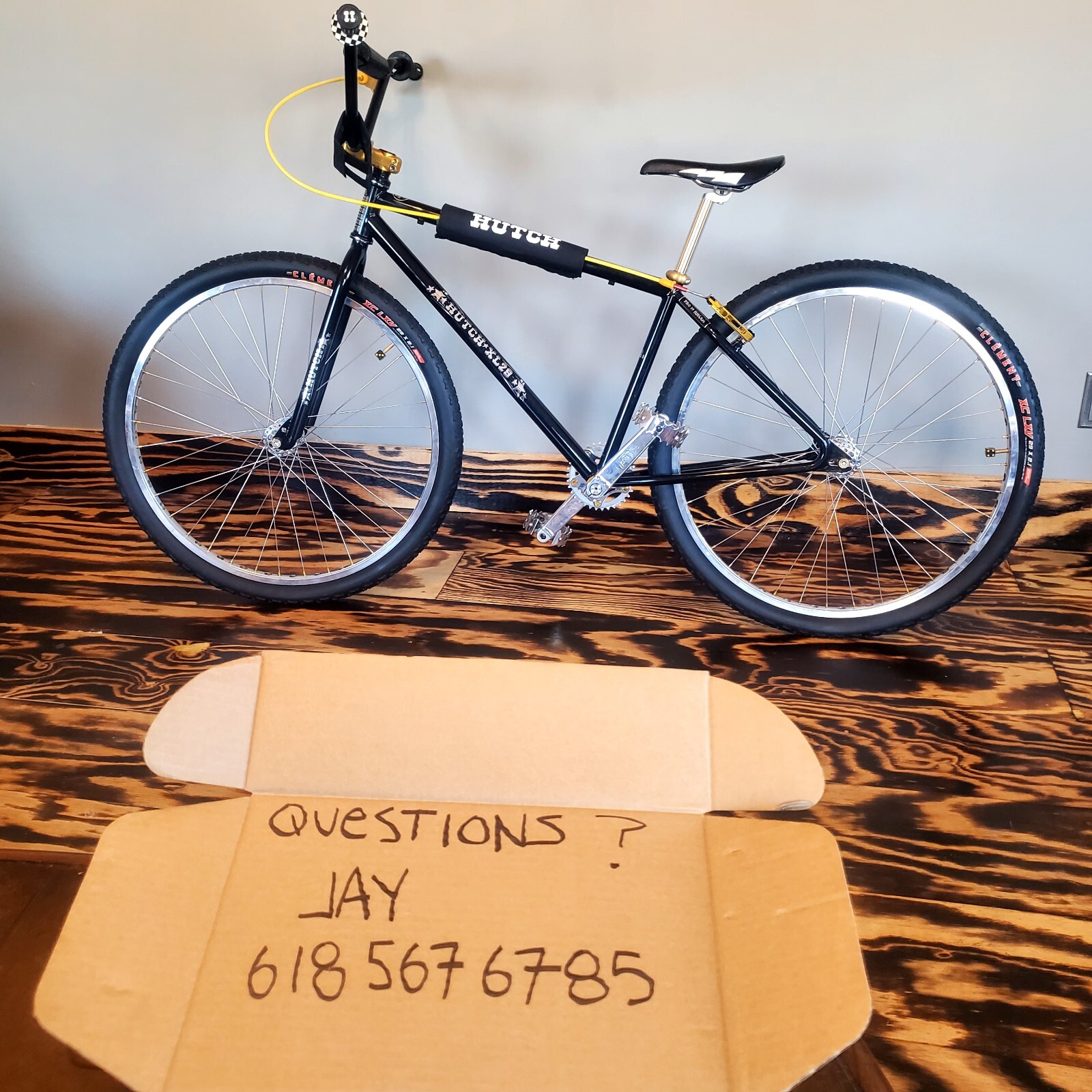 29 HUTCH BMX SHOW BIKE CRUISER BLACK