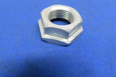 NOS Kawasaki # 92015-1044 SS BY # 92015-1963 NUT,20MM Vulcan 900