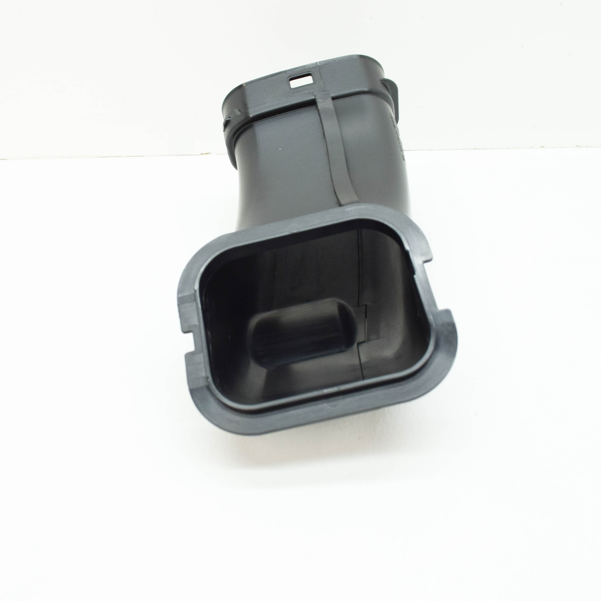 NEW BMW X5 G05 INTAKE AIR DUCT 13718662934 ORIGINAL 13-71-8-662