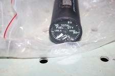 (1) Excellent cond B-52 fuel quantity indicat...
