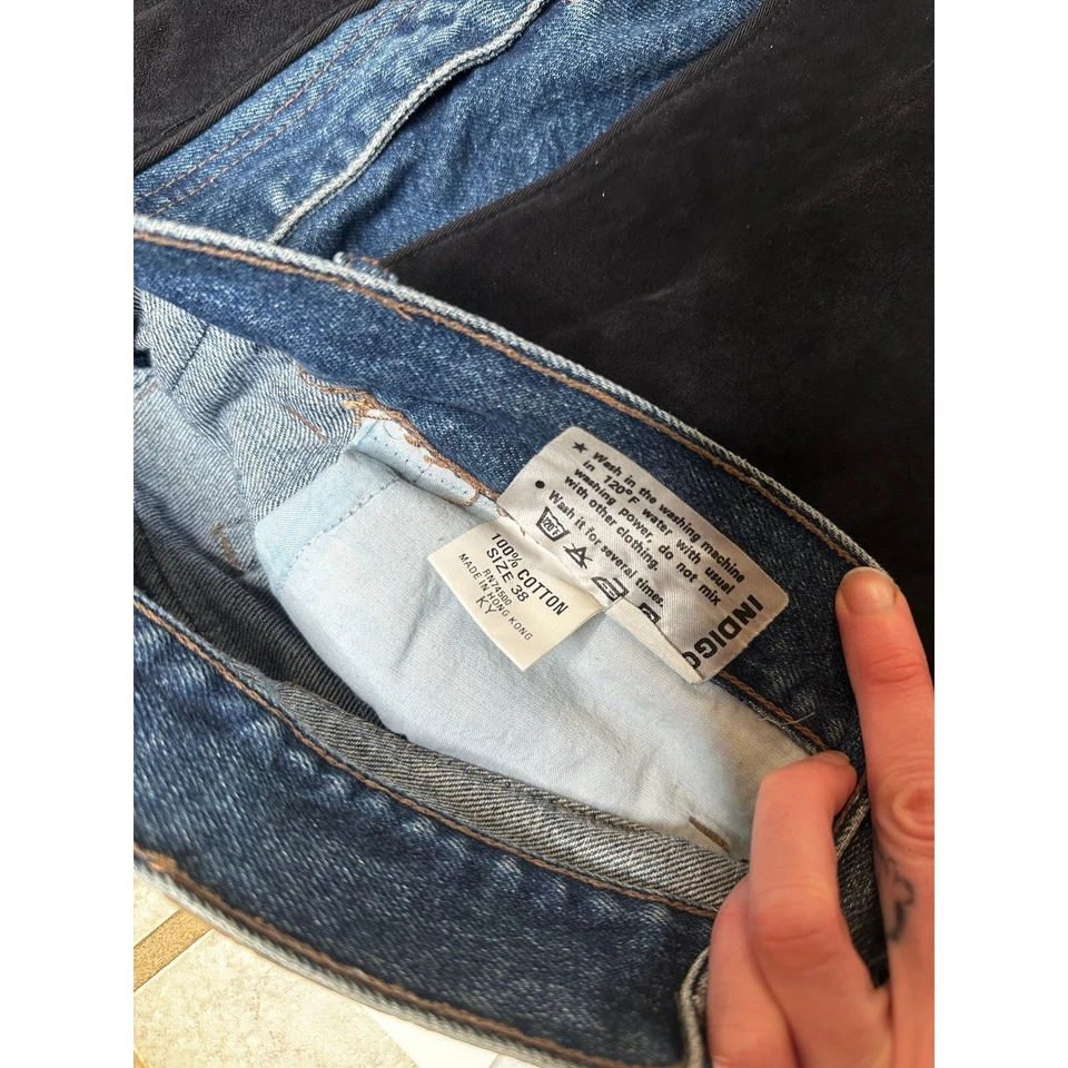 Jeans vintage de veludo Corniche tamanho 38 - Imagem 3 de 4