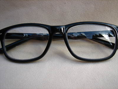 Larger Frame BIFOCAL READING GLASSES / Magnifiers R2014b/c