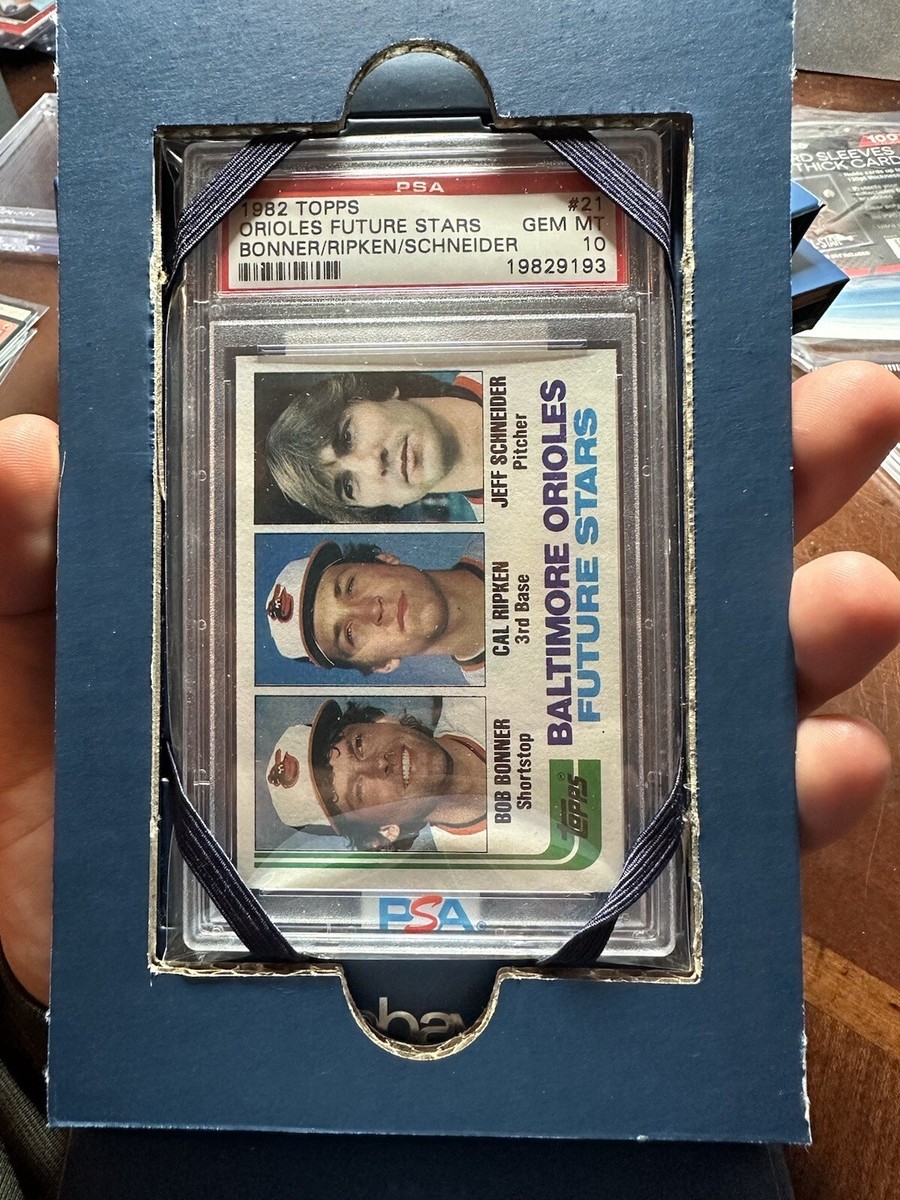 1982 Topps Orioles Future Stars #21 Cal Ripken RC PSA 10 Orioles