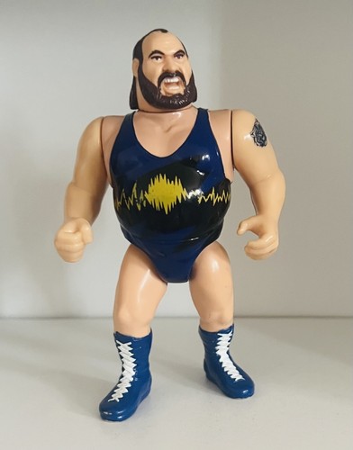 WWF WWE Hasbro Wrestling Figure. Series 3: Earthqu...