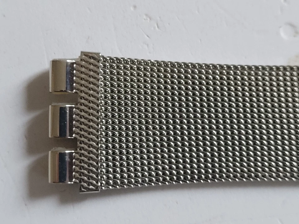 Bracelet Acier Inoxy Neuf de Montre Swatch pour  Largeur 20  longueur 15,5 - Photo 4/4