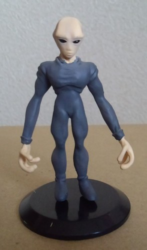 ROSWELL TYPE ALIEN TWO FIGURES /Normal and Transparent /Invader /Neu, Sealed - Bild 8 von 9