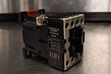 Washer Relay Contactor K2-K16A 110-120V 50/60Hz Wascomat P/N: 511310 [Used] ~