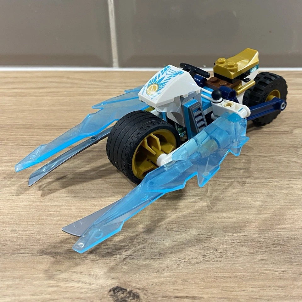 LEGO Ninjago 71816 Zane's Ice Motorcycle, photo 1 of 4