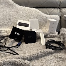 Apple TV 3rd Gen A1427 Boxed w/ Remote & replacement Power Cable Tested