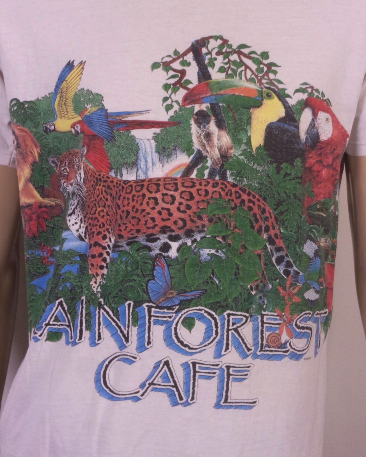 vintage 90s Rainforest Cafe Habitat T-Shirt AOP All Over Print Animal USA made M